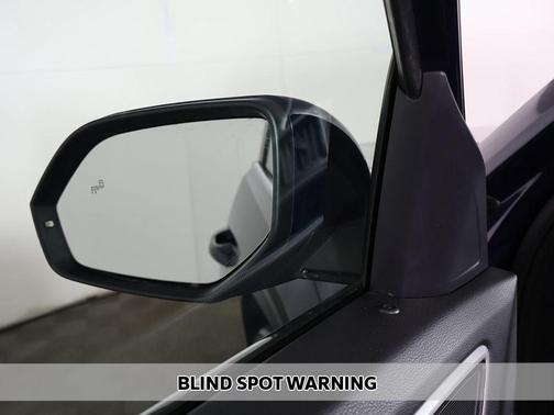 Blue Metallic 2022 Volkswagen Atlas 2.0T SEL