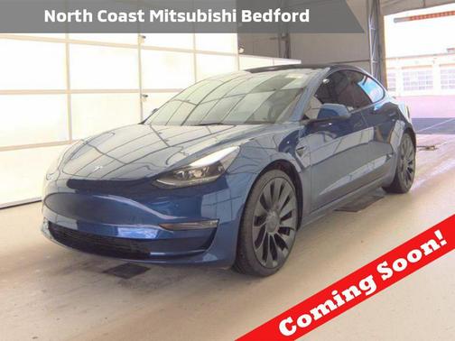 Deep Blue Metallic 2023 Tesla Model 3 Performance