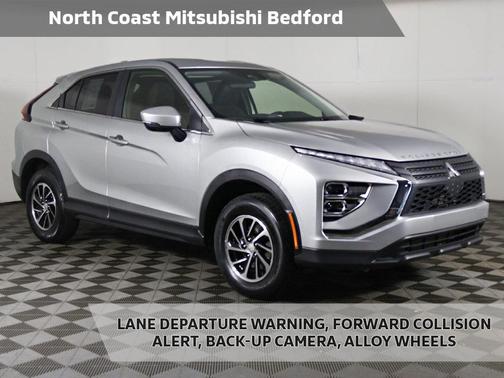 Alloy Silver Metallic 2024 Mitsubishi Eclipse Cross ES