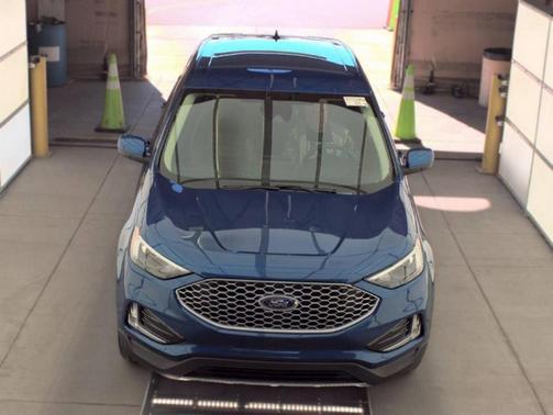 Atlas Blue Metallic 2024 Ford Edge SEL