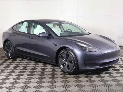 Gray 2023 Tesla Model 3 Standard Range