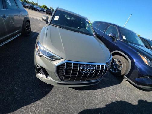 Chronos Gray Metallic 2021 Audi Q3 45 S line Premium Plus