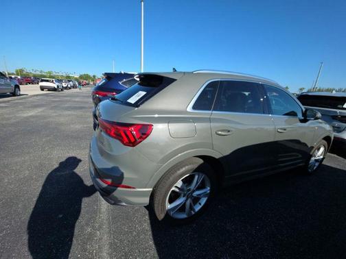 Chronos Gray Metallic 2021 Audi Q3 45 S line Premium Plus