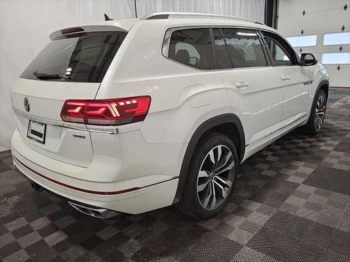 2023 Volkswagen Atlas 3.6L SEL Premium