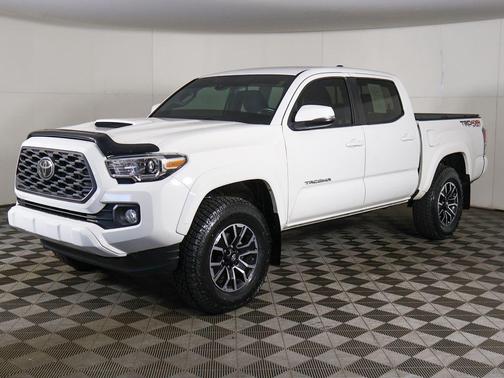 Super White 2020 Toyota Tacoma TRD Sport