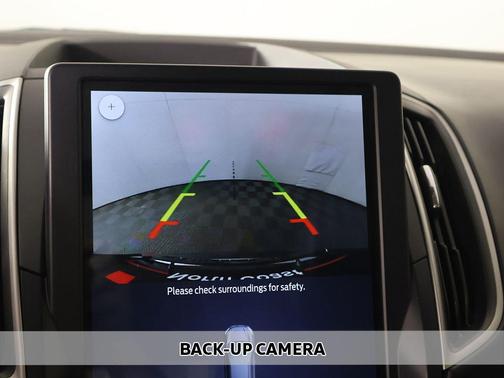 Iconic Silver Metallic 2023 Ford Edge SEL