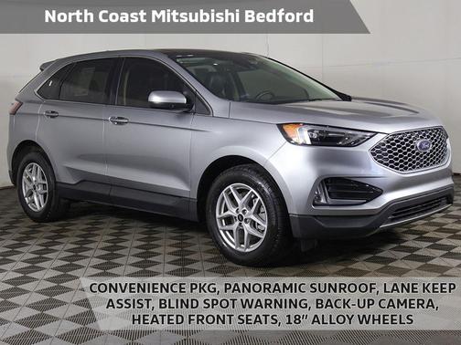 Iconic Silver Metallic 2023 Ford Edge SEL