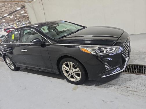 2018 Hyundai SONATA Limited