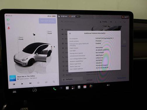 Pearl White Multi-Coat 2023 Tesla Model Y Performance Dual Motor All-Wheel Drive