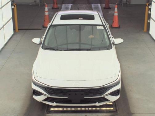 2025 Hyundai ELANTRA HEV Limited