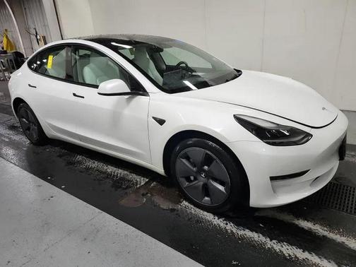 2023 Tesla Model 3 Standard Range