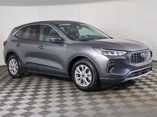 Carbonized Gray Metallic 2023 Ford Escape Active