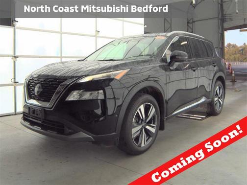 2022 Nissan Rogue SL