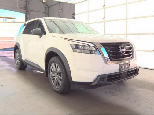 2024 Nissan Pathfinder S 4WD
