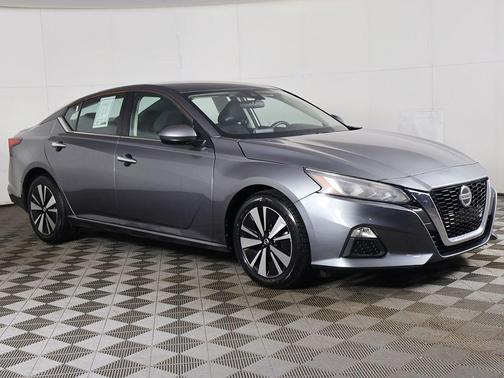 Gun Metallic 2021 Nissan Altima 2.5 SV