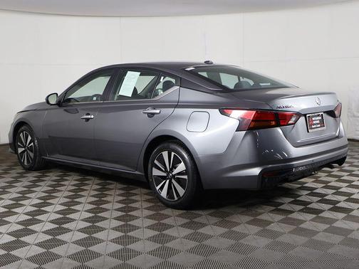 Gun Metallic 2021 Nissan Altima 2.5 SV