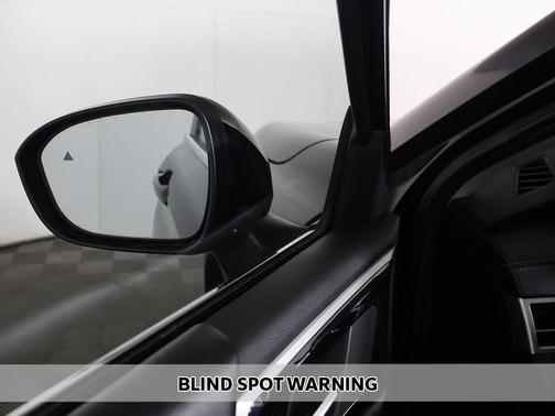 2024 Mitsubishi Outlander SE Black Edition S-AWC