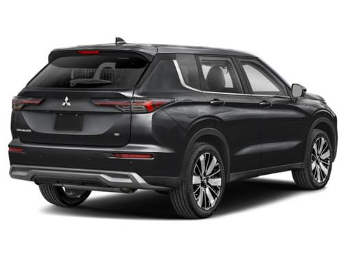 Labrador Black Pearl 2026 Mitsubishi Outlander SE