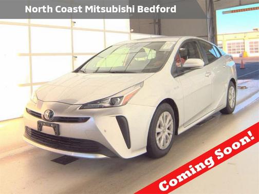2022 Toyota Prius LE