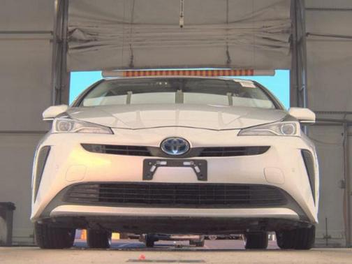 2022 Toyota Prius LE