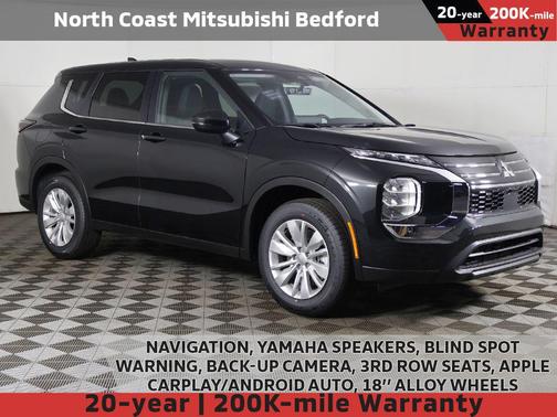 Black Diamond 2026 Mitsubishi Outlander ES