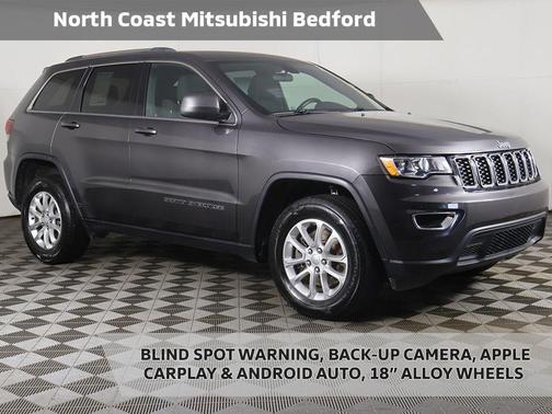 Granite Crystal Metallic Clearcoat 2021 Jeep Grand Cherokee Laredo
