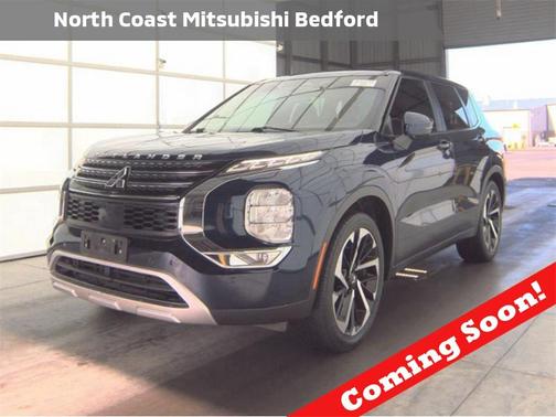 2022 Mitsubishi Outlander SE