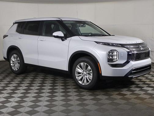 2025 Mitsubishi Outlander ES 2.5 S-AWC