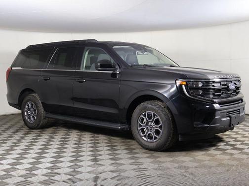 Black Metallic 2025 Ford Expedition Max Active 4x4