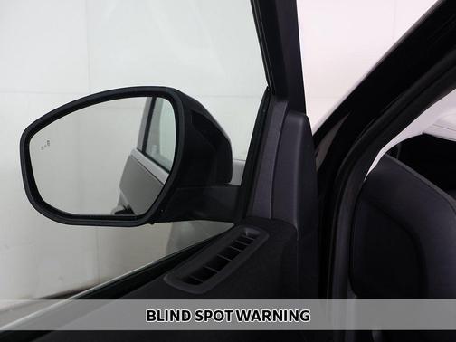 Black Metallic 2025 Ford Expedition Max Active 4x4