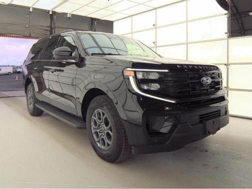 2025 Ford Expedition Max Active 4x4