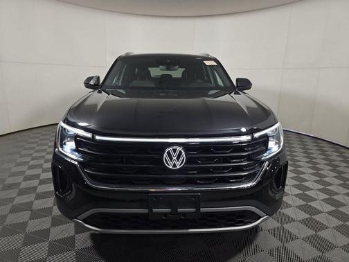 2024 Volkswagen Atlas Cross Sport 2.0T SE w/Technology 4MOTION