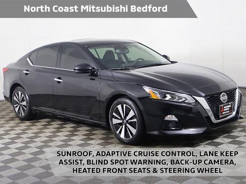 Super Black 2019 Nissan Altima 2.5 SV