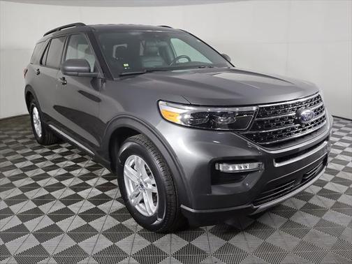 Magnetic Metallic 2020 Ford Explorer XLT