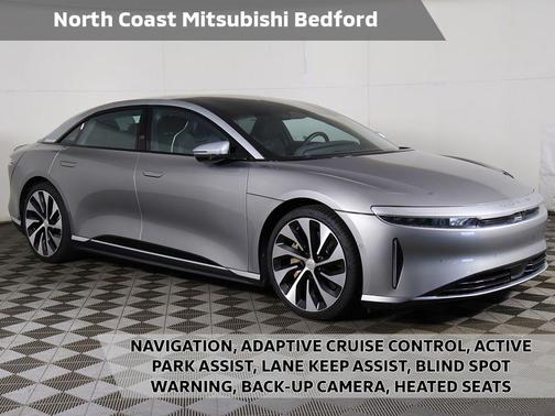 Quantum Gray Metallic 2023 Lucid Air Grand Touring