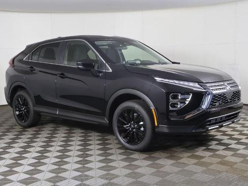 Labrador Black Pearl 2026 Mitsubishi Eclipse Cross LE