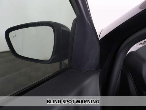 Agate Black Metallic 2022 Ford Escape SE