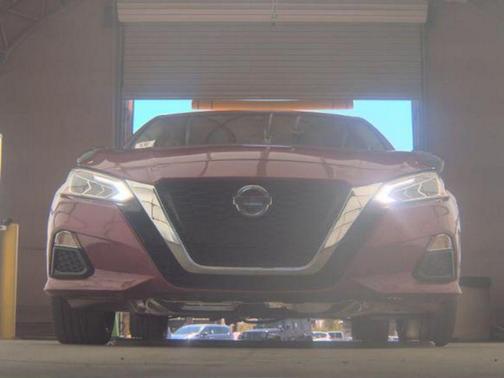 Scarlet Ember Tintcoat 2022 Nissan Altima SR Intelligent AWD