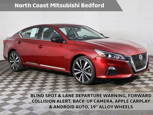 Scarlet Ember Tintcoat 2022 Nissan Altima SR Intelligent AWD