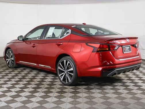Scarlet Ember Tintcoat 2022 Nissan Altima SR Intelligent AWD