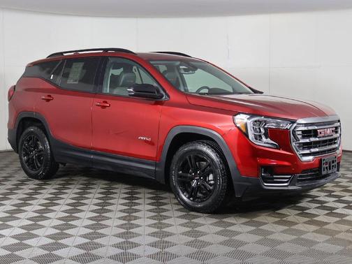 2024 GMC Terrain AWD AT4