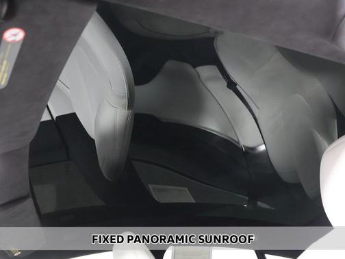 2023 Tesla Model S Plaid