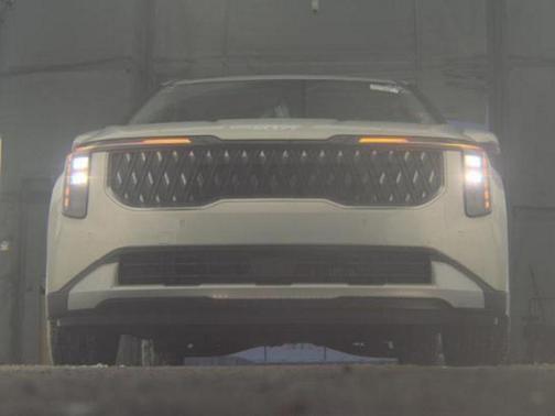 2025 Kia Carnival Hybrid EX