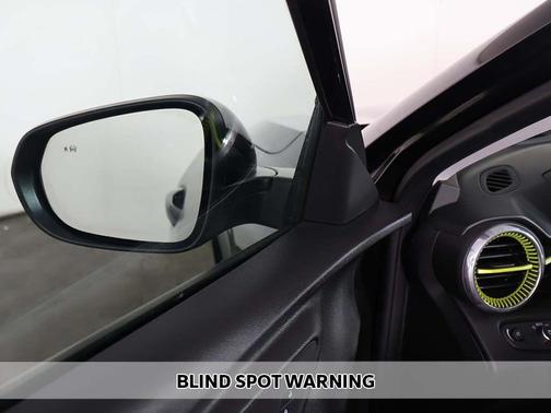 Mosaic Black Metallic 2025 Chevrolet Trax FWD ACTIV