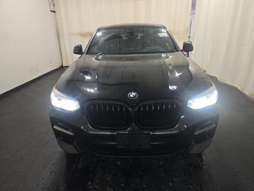 2021 BMW X4 M40i
