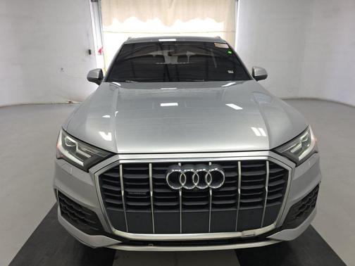2021 Audi Q7 45 Premium