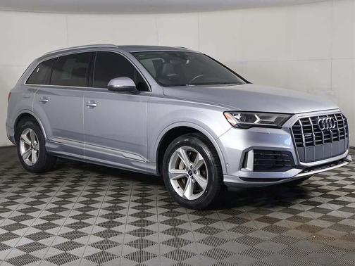 2021 Audi Q7 45 Premium
