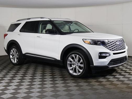 2023 Ford Explorer Platinum