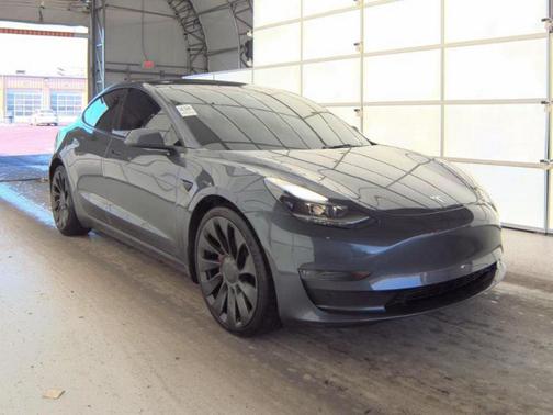 2023 Tesla Model 3 Performance