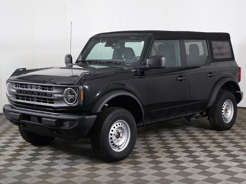 Shadow Black 2023 Ford Bronco Base